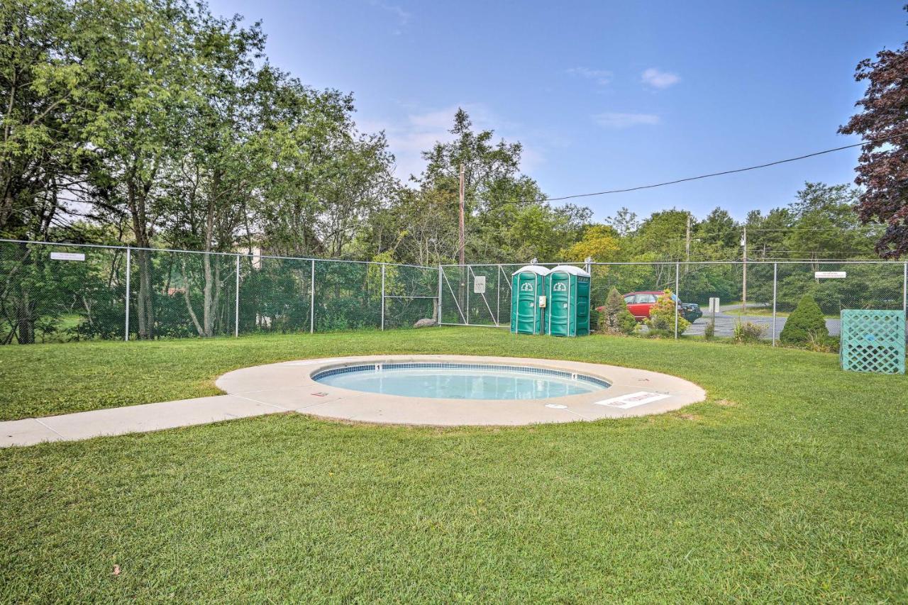 Family Home With Hot Tub, Close To Lake And Hiking! Albrightsville エクステリア 写真