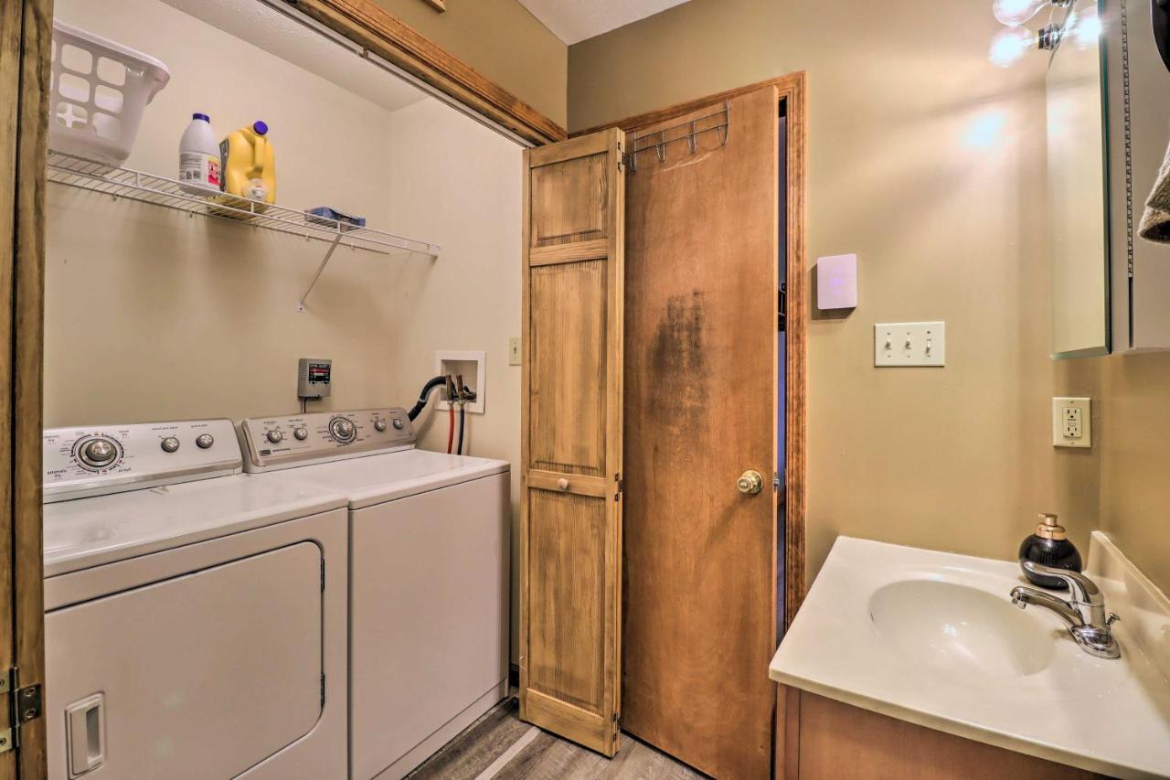 Family Home With Hot Tub, Close To Lake And Hiking! Albrightsville エクステリア 写真